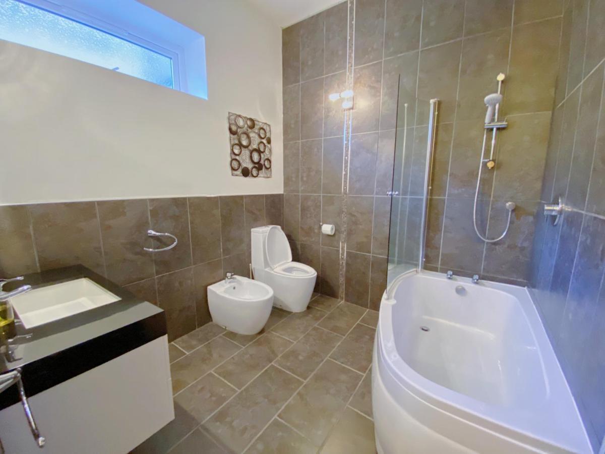 Tyn Y Fron 6 Bedroom House In Betws-Y-Coed Snowdonia Exterior photo
